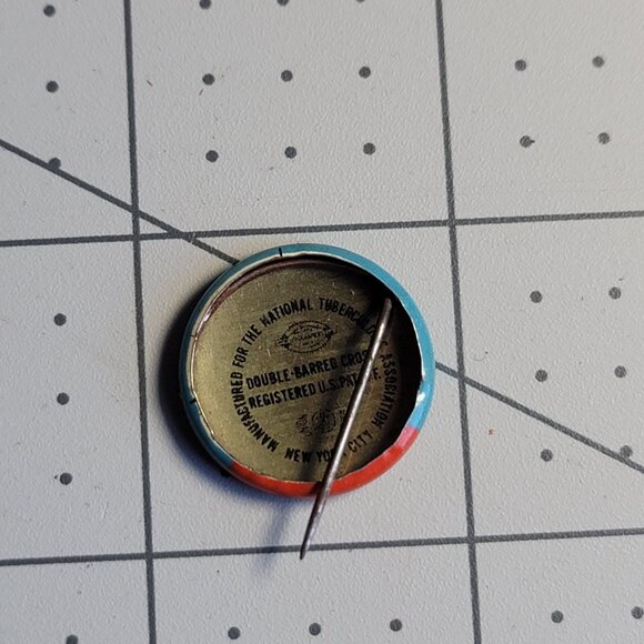 VTG National Tuberculosis Association Health To All Santa Claus Pin Back Button - Picture 2 of 2